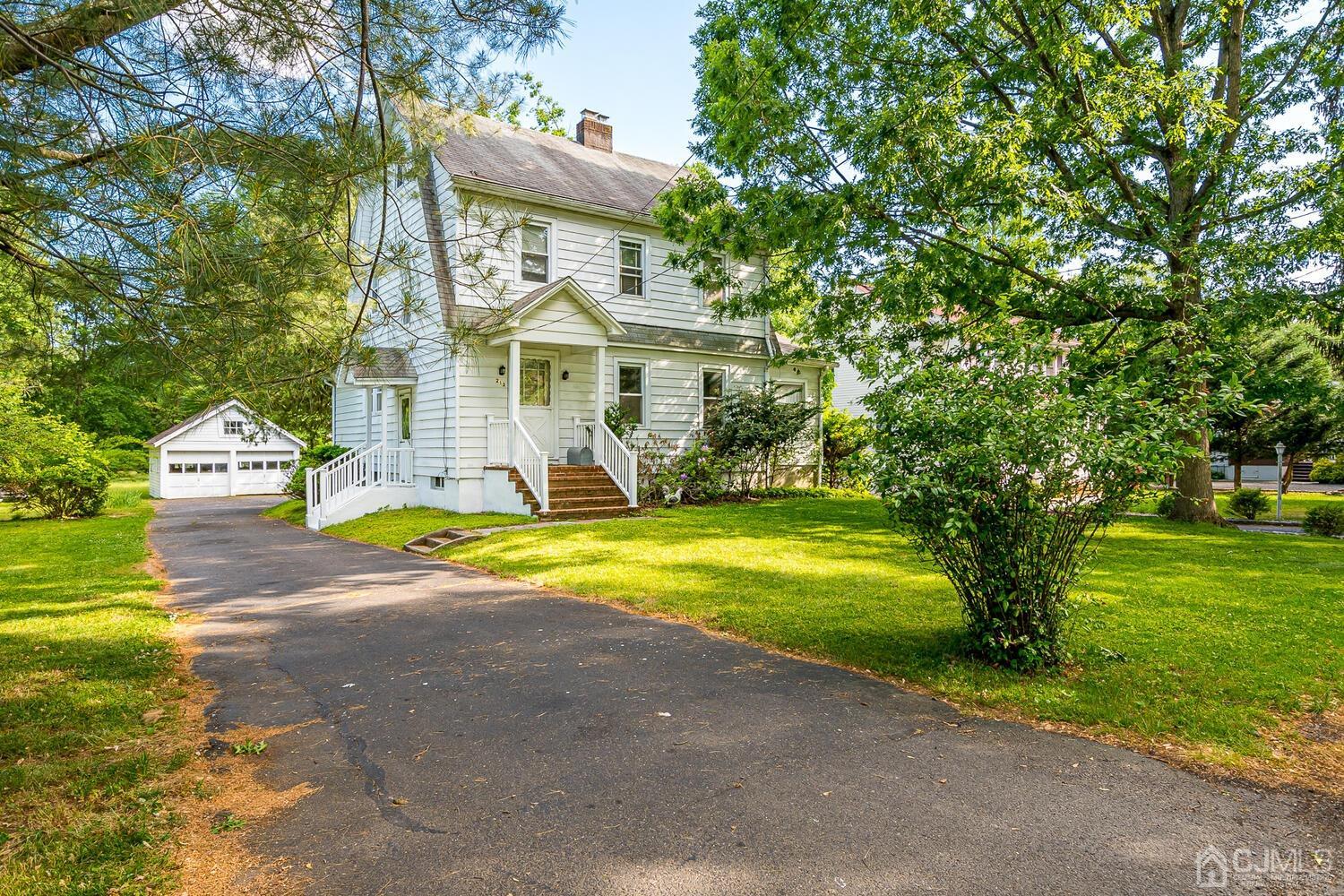 213 Greenbrook Road Green Brook, NJ 08812 - Photo 3 of 26 Gallery Image 3
