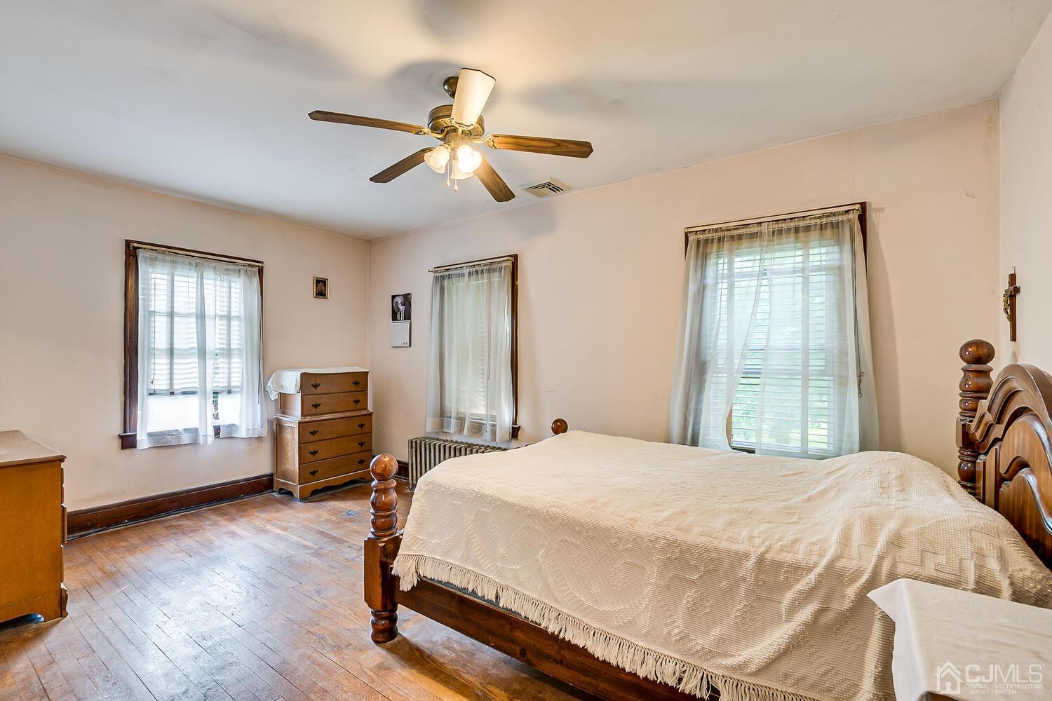 213 Greenbrook Road Green Brook, NJ 08812 - Photo 21 of 26 Gallery Image 21