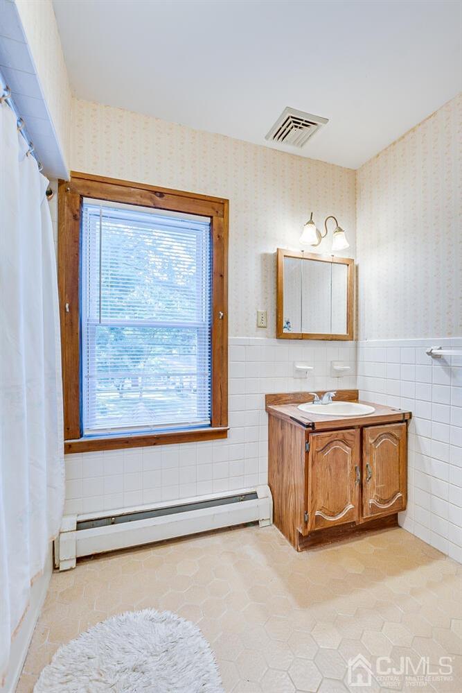 213 Greenbrook Road Green Brook, NJ 08812 - Photo 23 of 26 Gallery Image 23