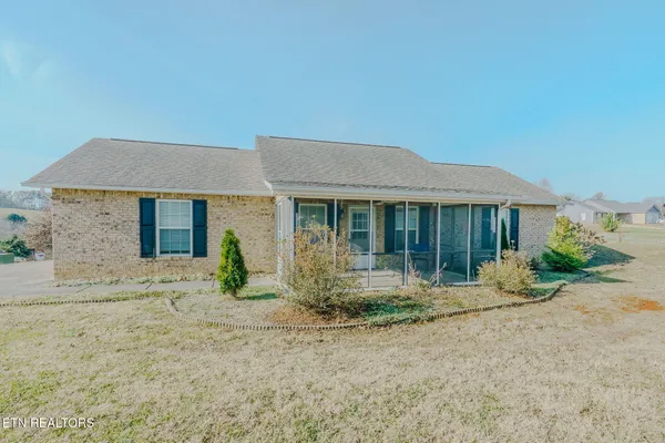 $279,999 | 1504 Cloverdale Court, Sevierville, TN 37862