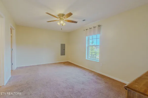 $279,999 | 1504 Cloverdale Court, Sevierville, TN 37862