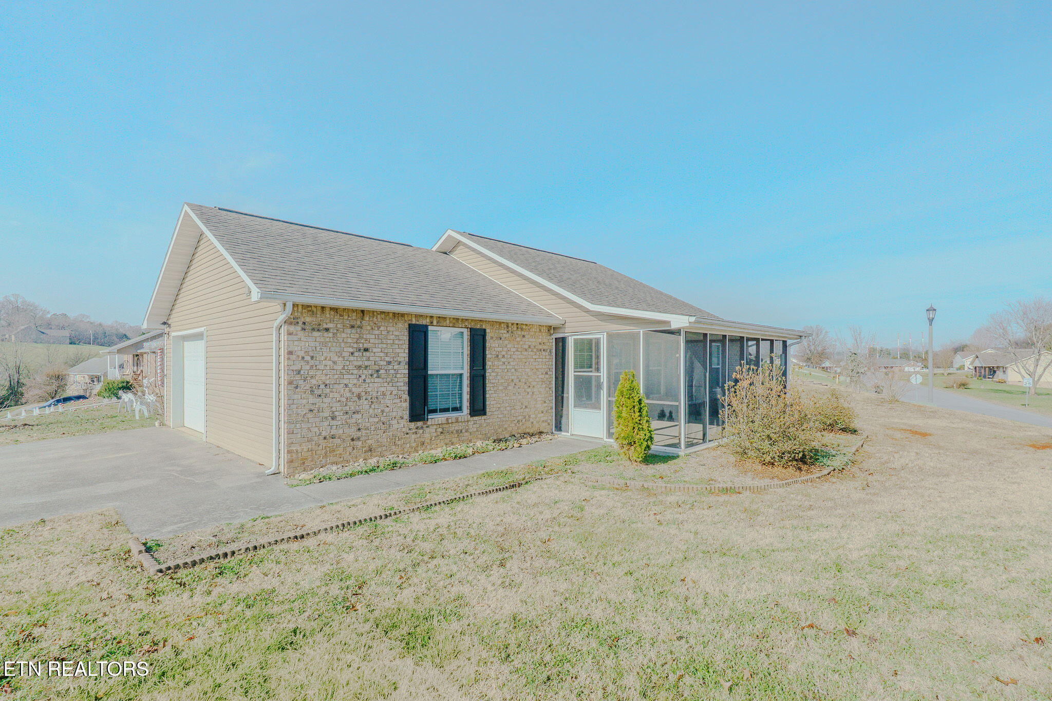 1504 Cloverdale Court Sevierville, TN 37862 - Photo 2 of 18 1-web-or-mls-_DSC1417-HDR
