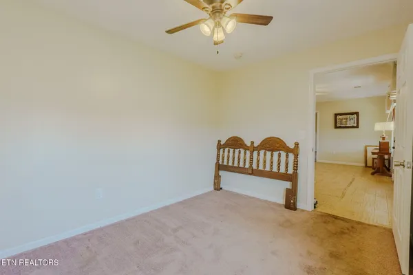 $279,999 | 1504 Cloverdale Court, Sevierville, TN 37862