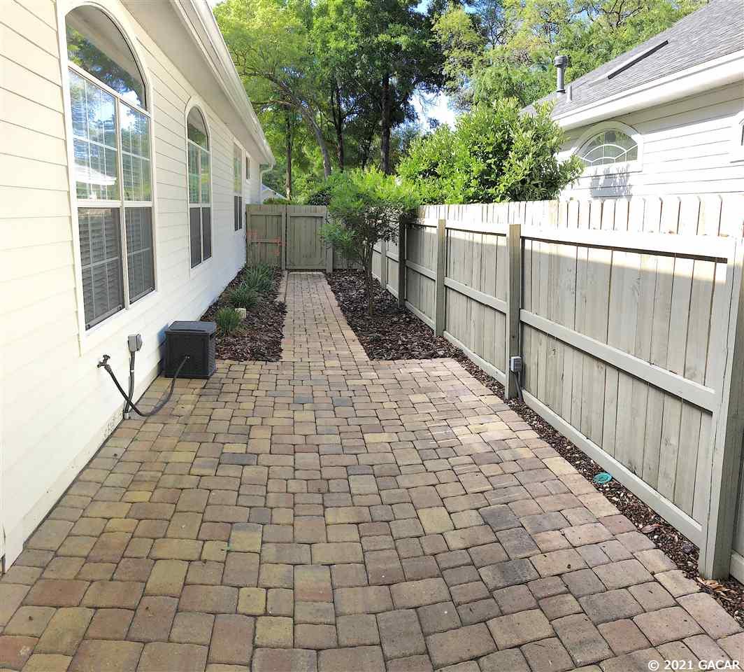 9834 Southwest 34 Road Gainesville, FL 32608 - Photo 13 of 14
