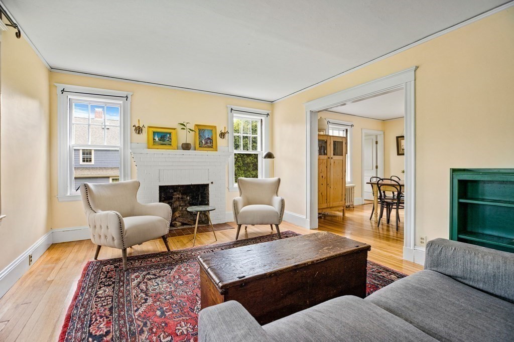 7 Meadowview Road Hingham, MA 02043 - Photo 5 of 38