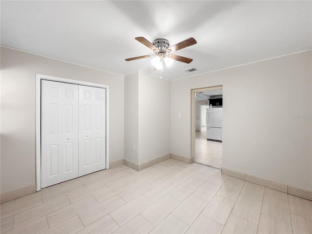 133 18th Street Northwest Ruskin, FL 33570 - Photo 19 of 25 a view of an empty room