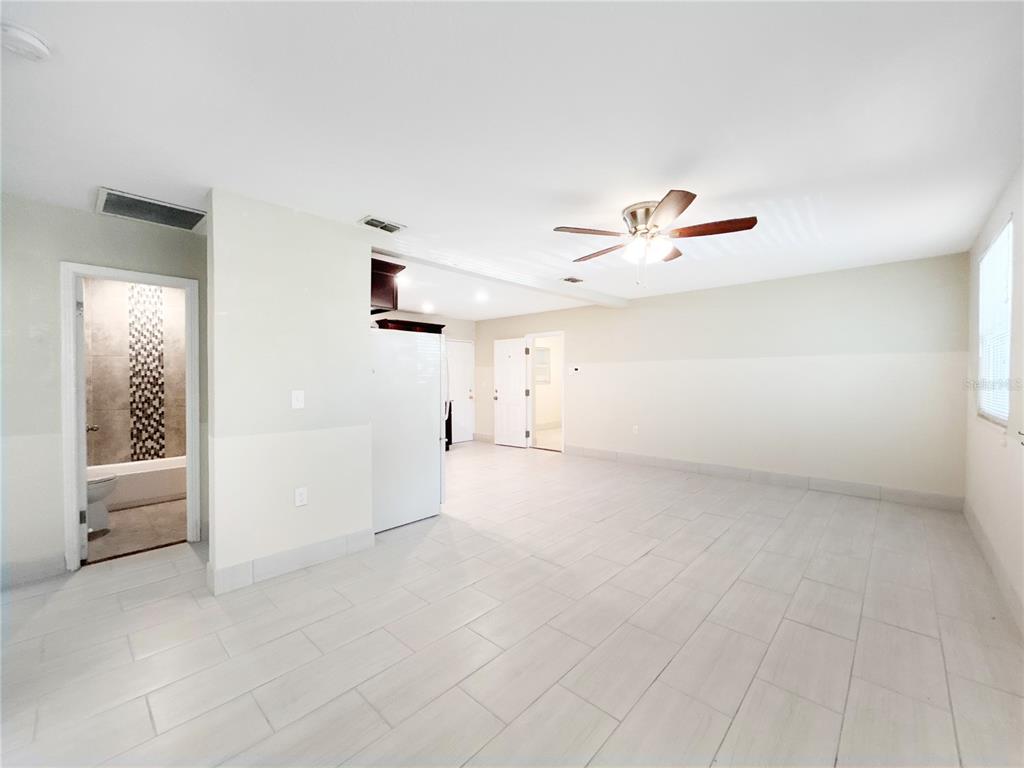 133 18th Street Northwest Ruskin, FL 33570 - Photo 10 of 25 a view of a livingroom with natural light