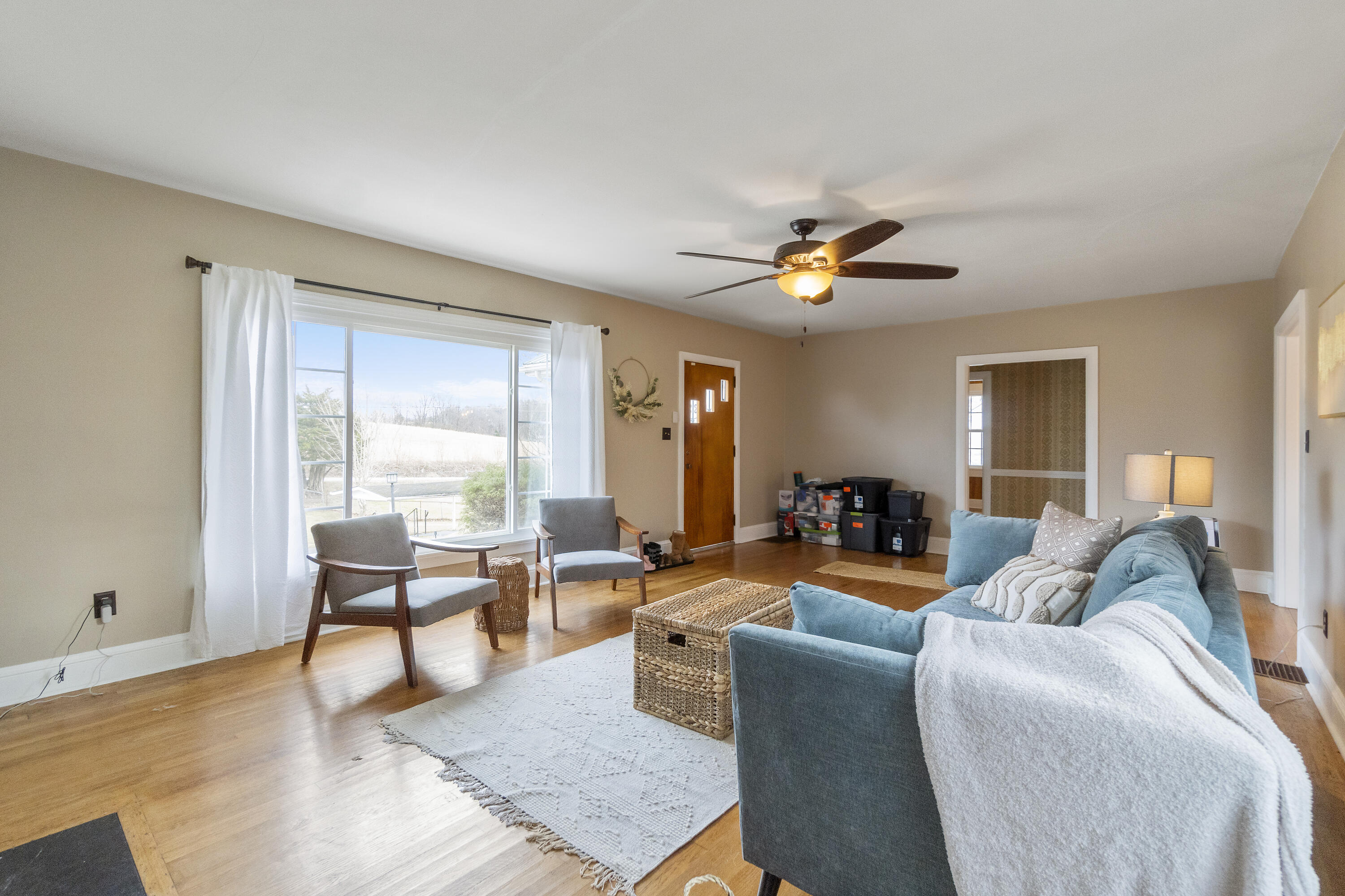 325 Walkertown Road Afton, TN 37616 - Photo 8 of 46 DSC01126