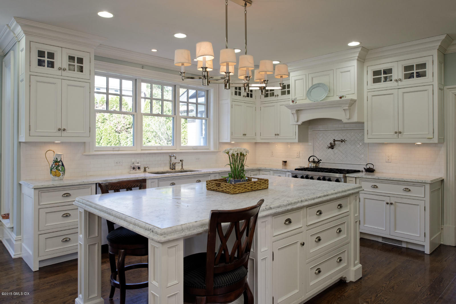 127 Shore Road Old Greenwich, CT 06870 - Photo 8 of 26 Gourmet Kitchen