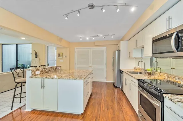 $279,000 | 761 Pine Run Drive, Unit 761, Osprey, FL 34229