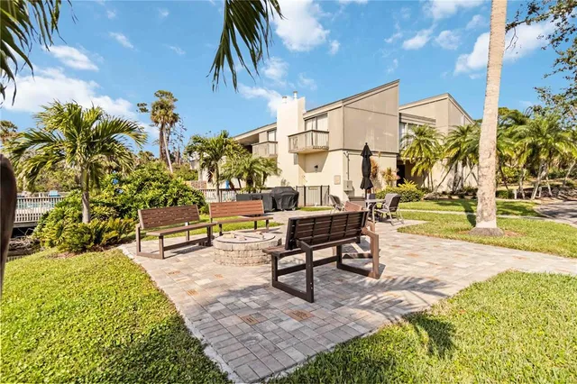 $279,000 | 761 Pine Run Drive, Unit 761, Osprey, FL 34229