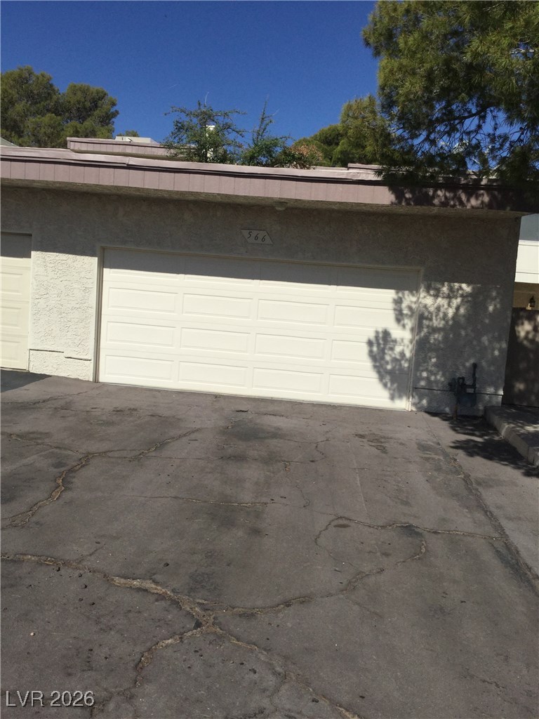 566 Jane Lane Henderson, NV 89015 - Photo 1 of 16