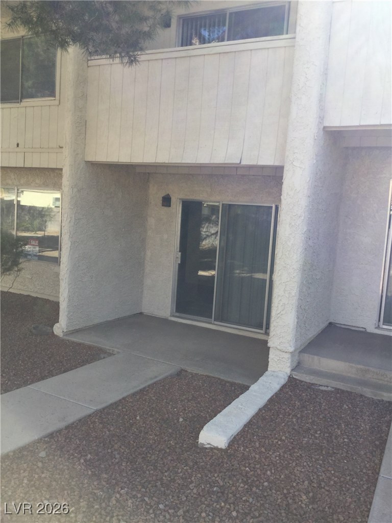 566 Jane Lane Henderson, NV 89015 - Photo 2 of 16