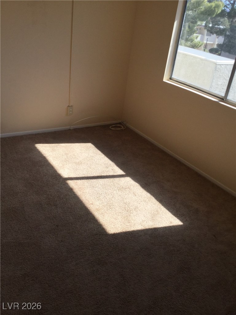 566 Jane Lane Henderson, NV 89015 - Photo 7 of 16
