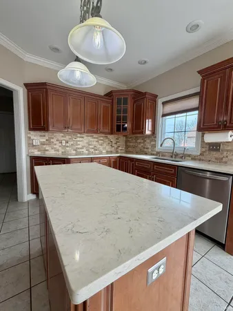 $452,000 | 2503 Wheaton Drive, Evansville, IN 47725