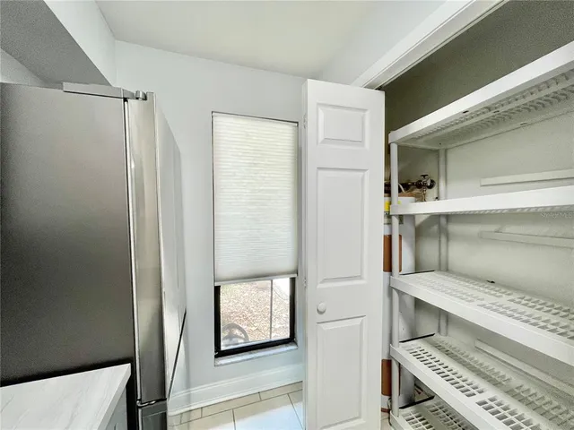 a view of utility room