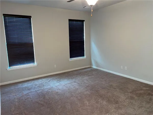 $2,300 | 329 East Lake Drive, Slidell, LA 70461