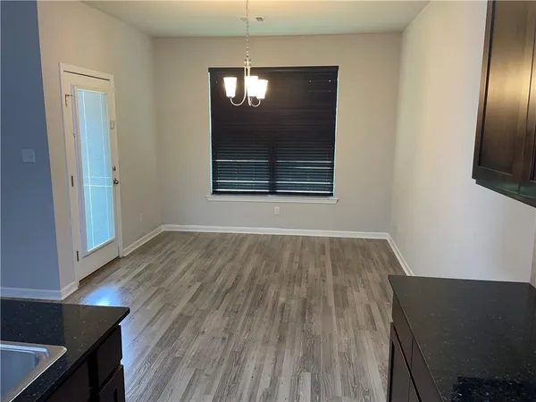 $2,300 | 329 East Lake Drive, Slidell, LA 70461