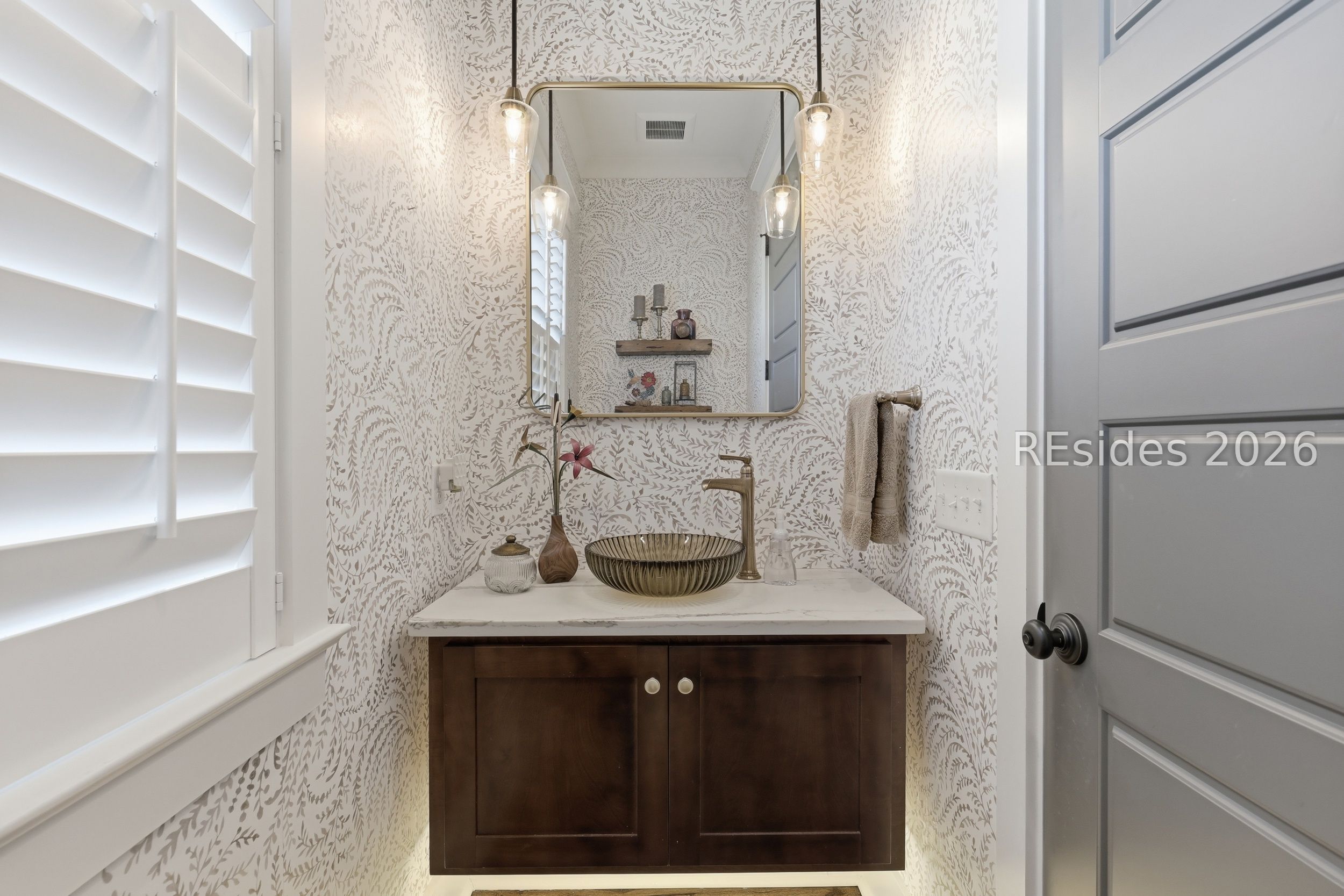 20 Fish Dancer Court Bluffton, SC 29910 - Photo 37 of 89 Powder room