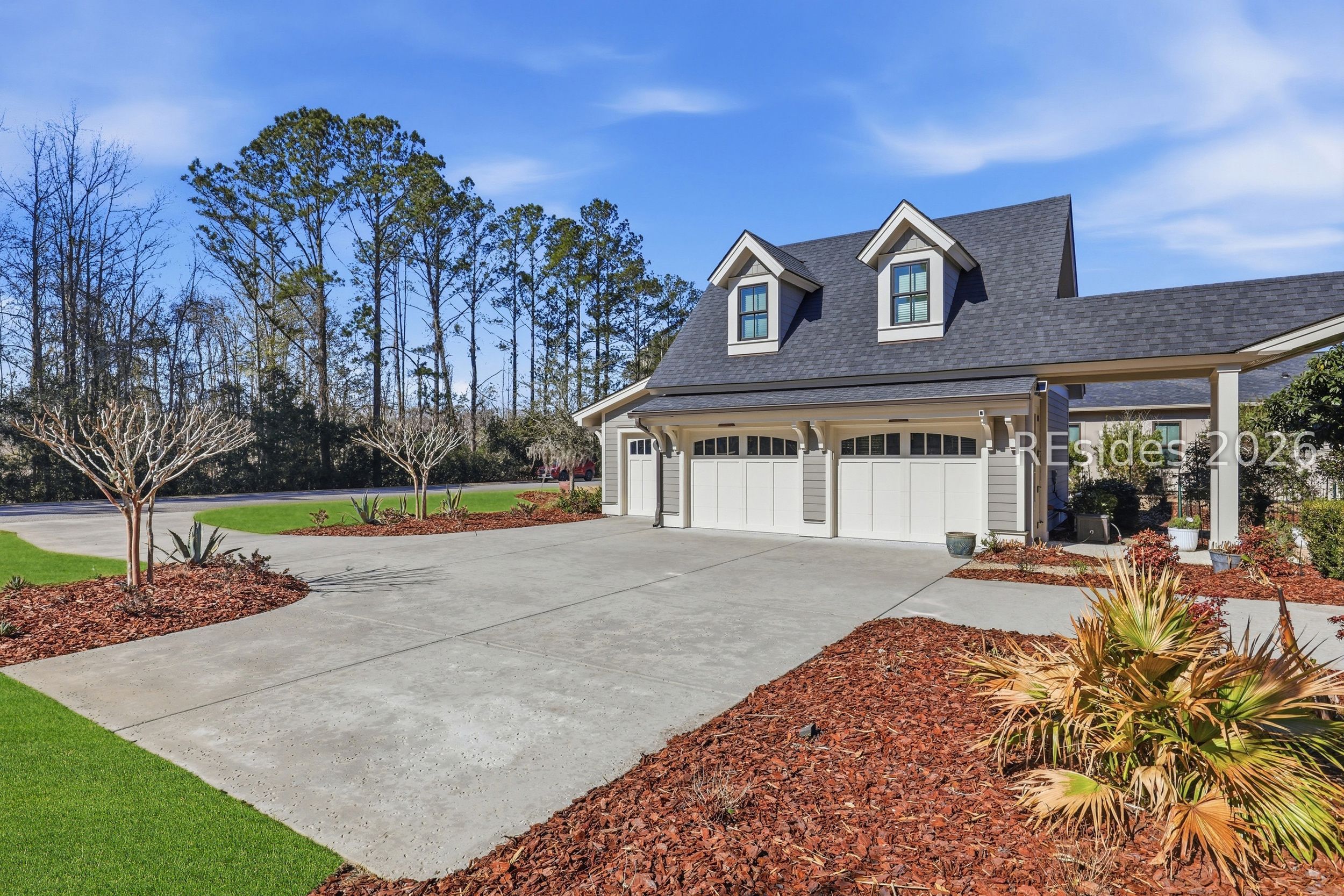 20 Fish Dancer Court Bluffton, SC 29910 - Photo 9 of 89 Oversized two+ car garage with golf cart bay.