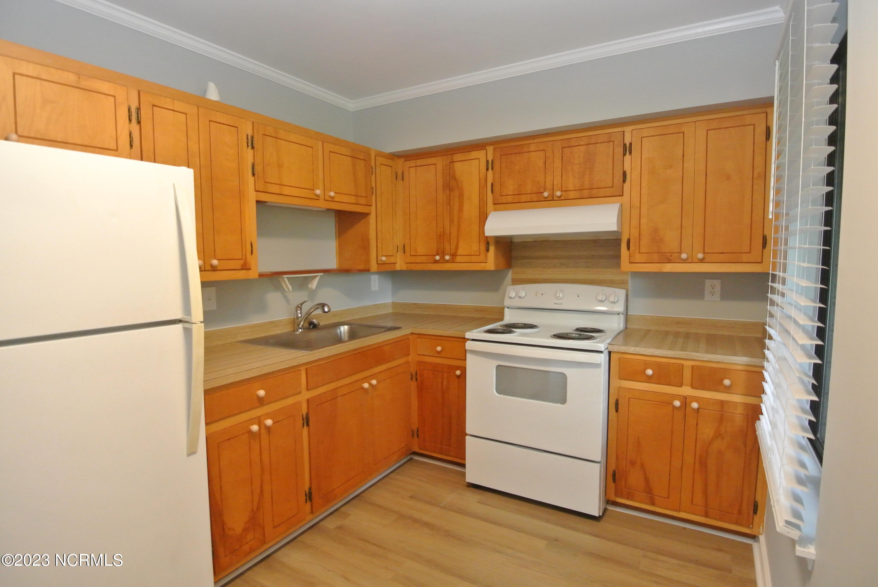 2 Linksiders Road New Bern, NC 28562 - Photo 8 of 21 Gallery Image 8