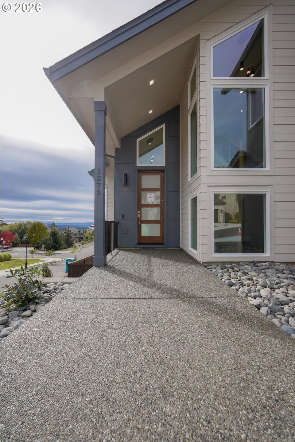 1579 Northwest Goodwin Street Camas, WA 98607 - Photo 8 of 43 Gallery Image 8