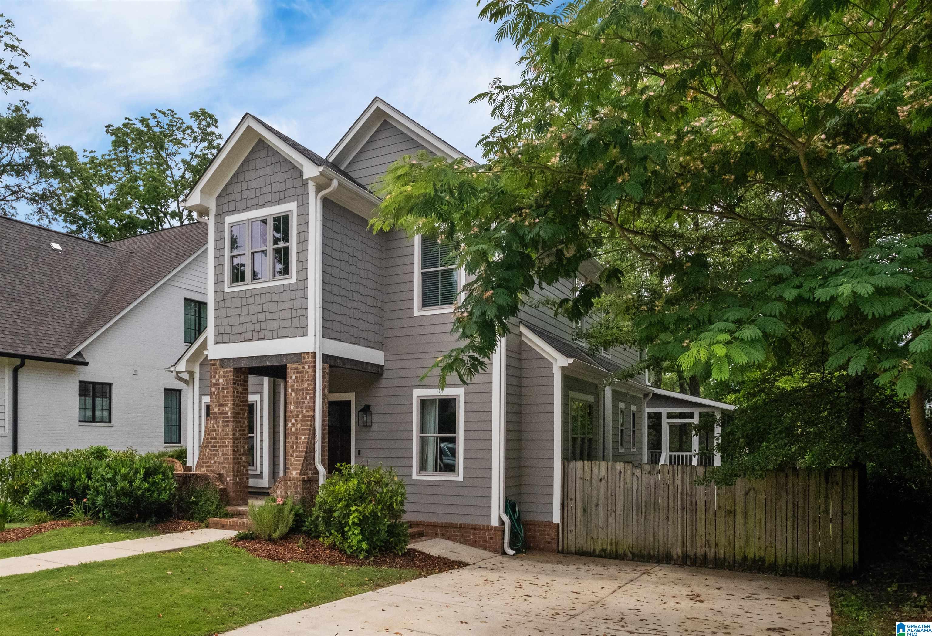 327 Sterrett Avenue Birmingham, AL 35209 - Photo 4 of 60