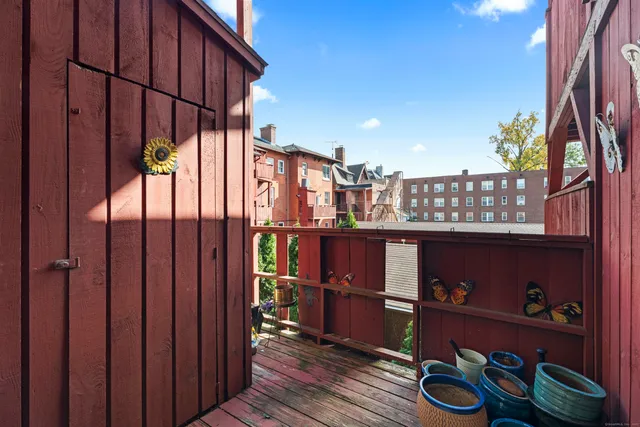 $135,000 | 237 Farmington Avenue, Unit B, Hartford, CT 06105