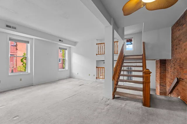 $135,000 | 237 Farmington Avenue, Unit B, Hartford, CT 06105