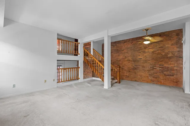 $135,000 | 237 Farmington Avenue, Unit B, Hartford, CT 06105