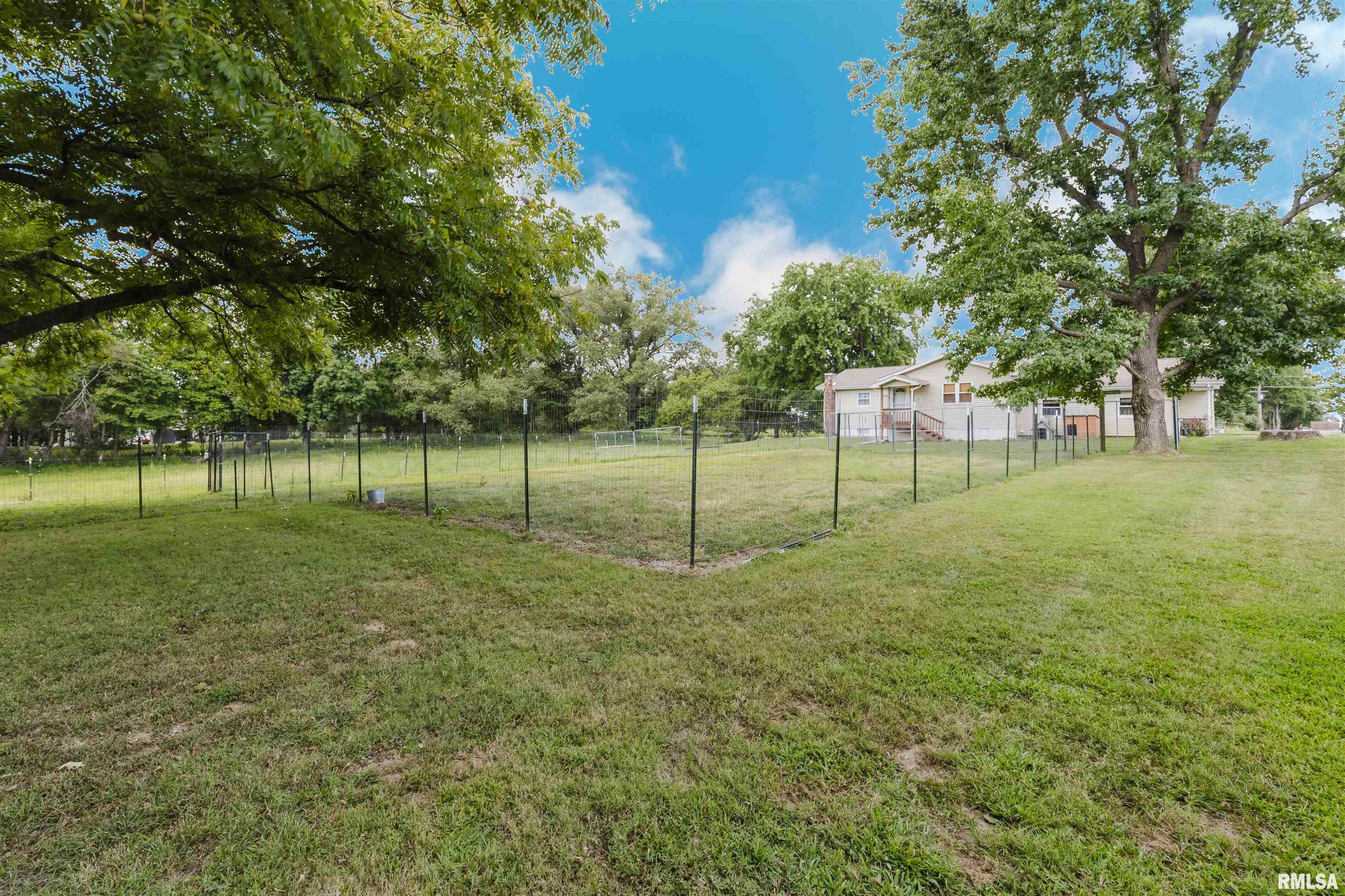 315 Lighthouse Road Harrisburg, IL 62946 - Photo 7 of 29 Gallery Image 7