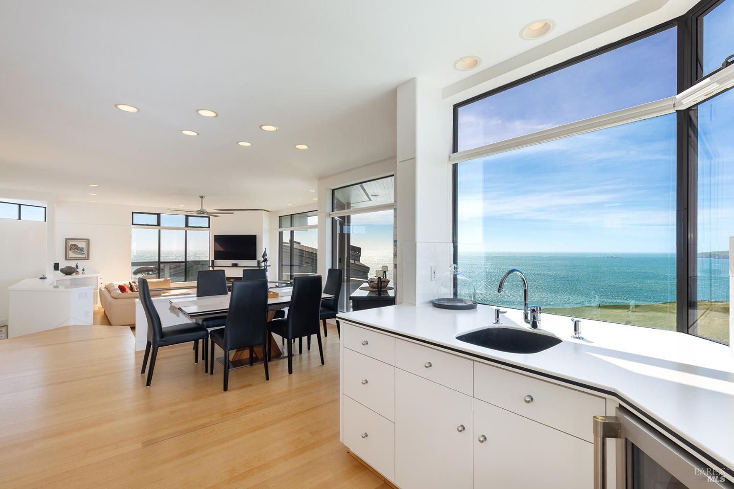 20007 Oyster Catcher Loop Bodega Bay, CA 94923 - Photo 7 of 85