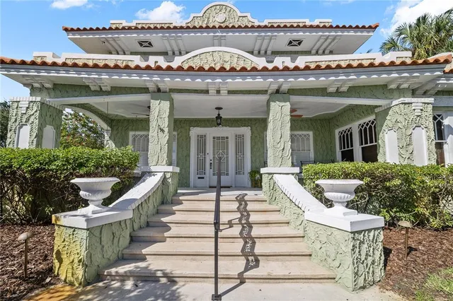 $1,875,000 | 1311 Beach Drive Northeast, St. Petersburg, FL 33701