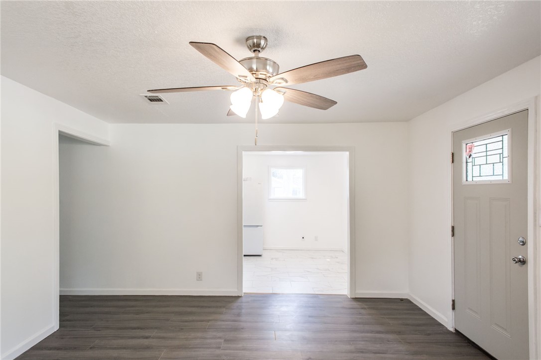 907 Bay Street Waycross, GA 31501 - Photo 6 of 20