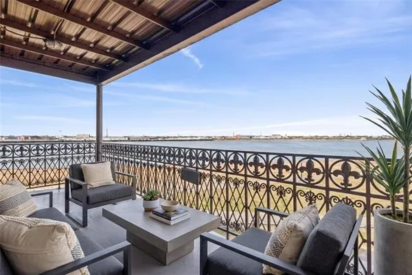 $389,000 | 330 Morgan Street, Unit 506, New Orleans, LA 70114