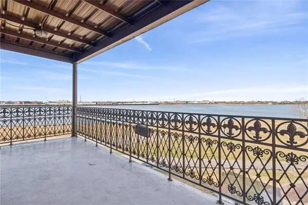 $389,000 | 330 Morgan Street, Unit 506, New Orleans, LA 70114