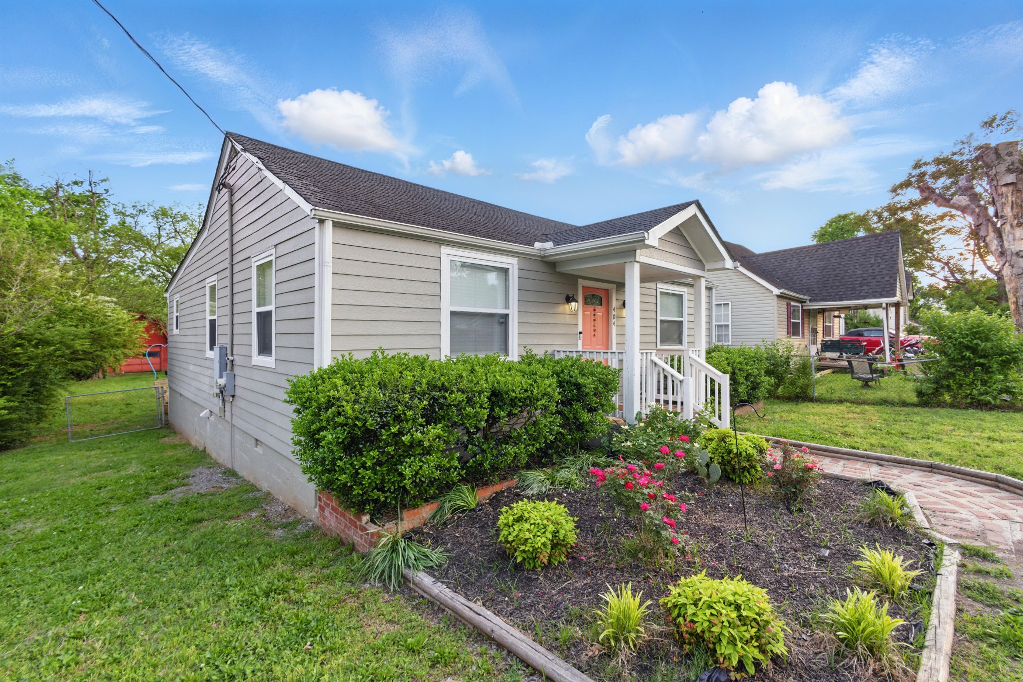 404 Elm Street Madison, TN 37115 - Photo 20 of 28 a house view with a garden space
