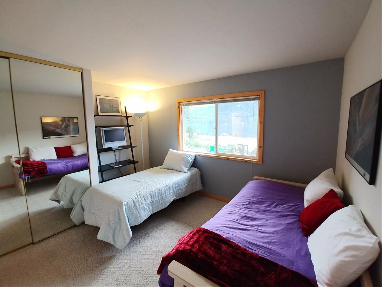 15510 Donner Pass Road, Unit 2 Truckee, CA 96161 - Photo 11 of 21 Gallery Image 11