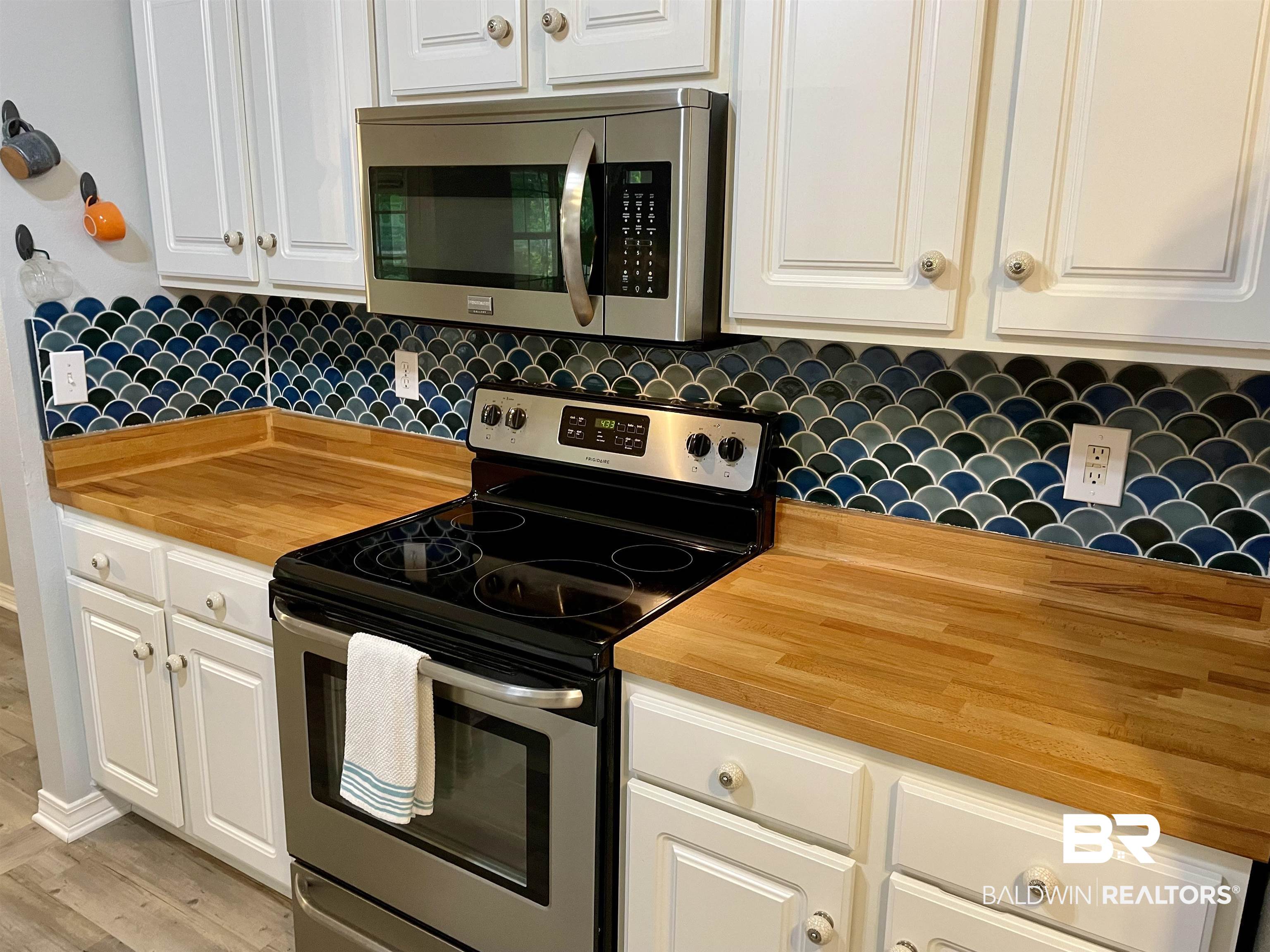 329 Monteith Oaks Drive Foley, AL 36535 - Photo 8 of 29
