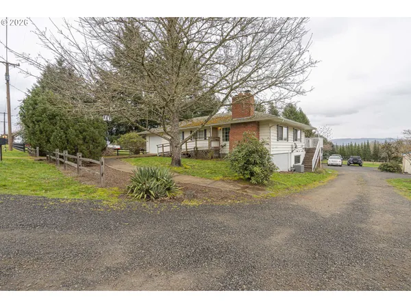 $760,000 | 11650 Northeast Red Hills Road, Dundee, OR 97115