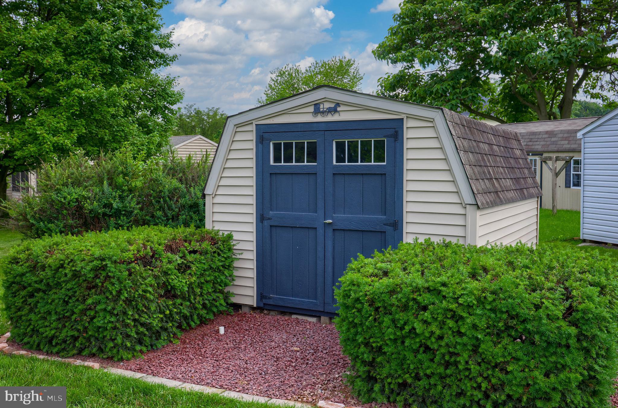 12 Hallmark Drive Lititz, PA 17543 - Photo 15 of 65