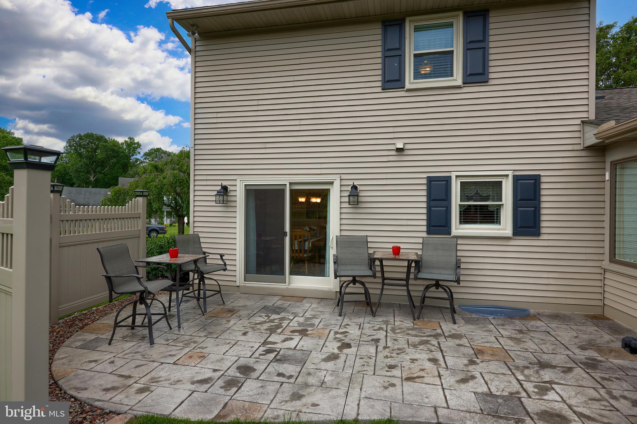 12 Hallmark Drive Lititz, PA 17543 - Photo 10 of 65