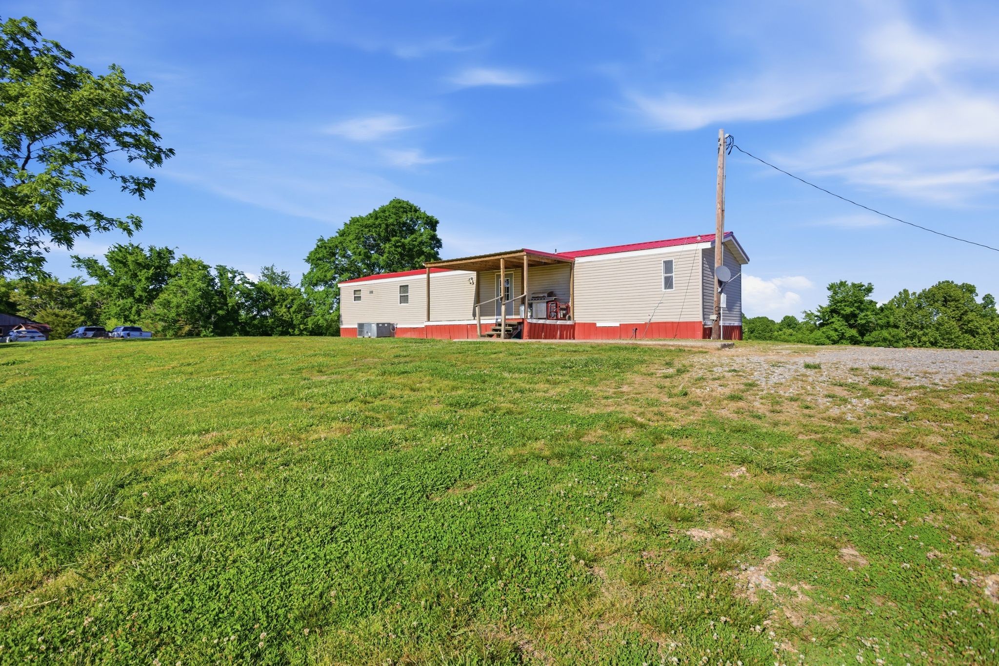8526 Crawley Hill Road Mount Pleasant, TN 38474 - Photo 11 of 30