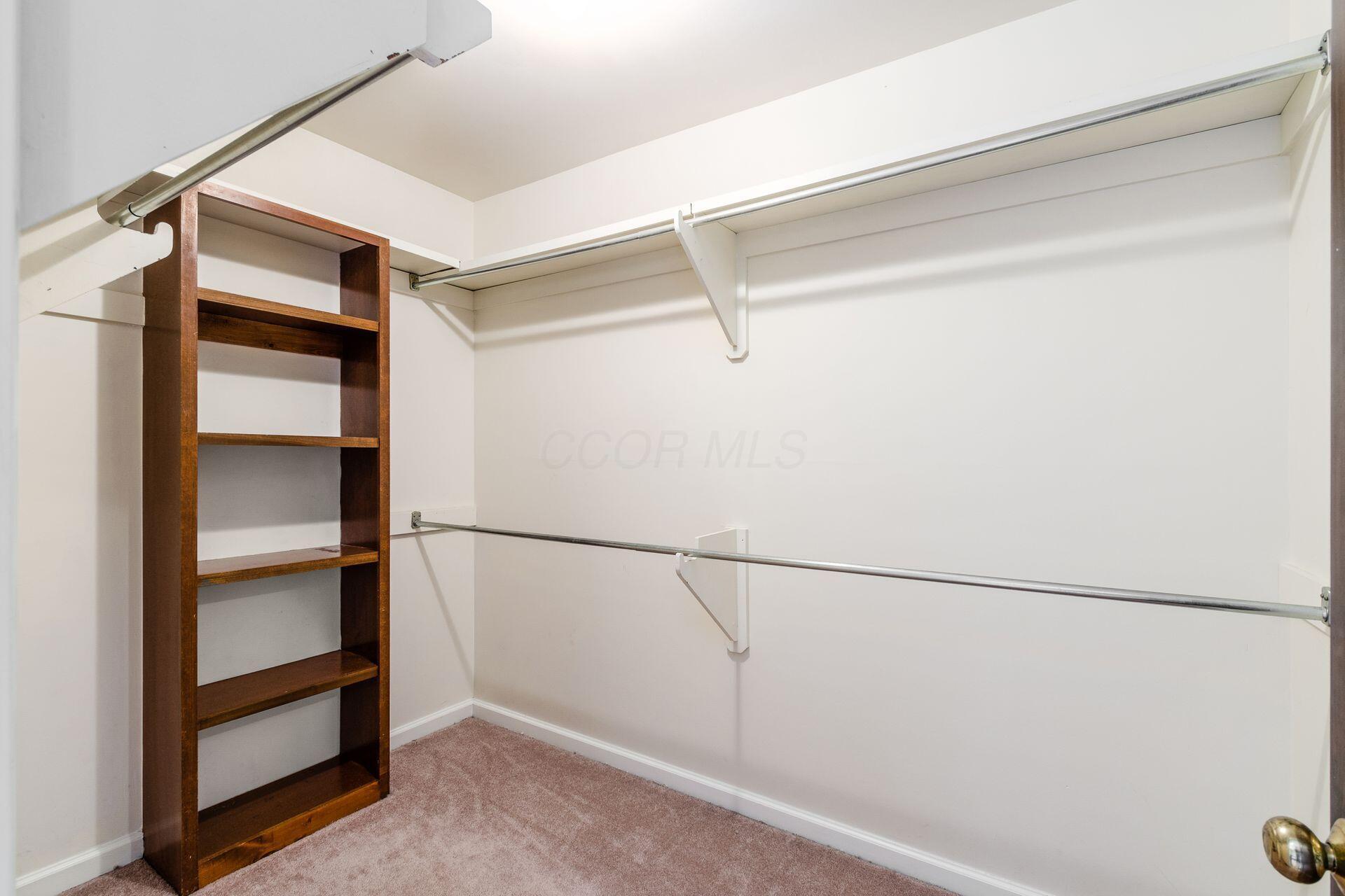 4651 Coach Road Columbus, OH 43220 - Photo 27 of 54 036_ Rd Columbus OH 43220 USA