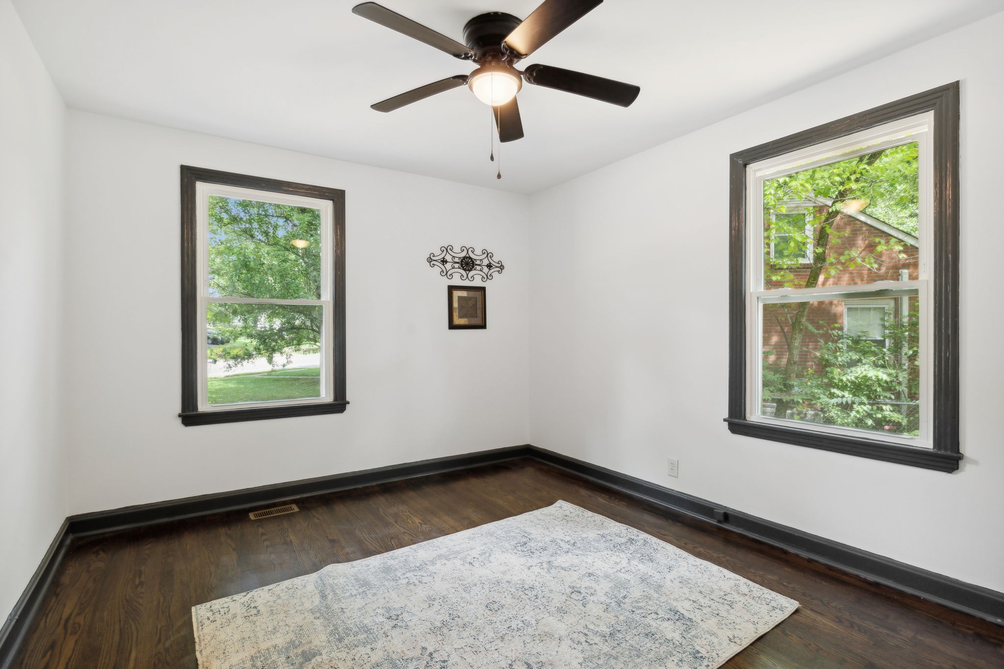5641 Knob Road Nashville, TN 37209 - Photo 11 of 23 Gallery Image 11