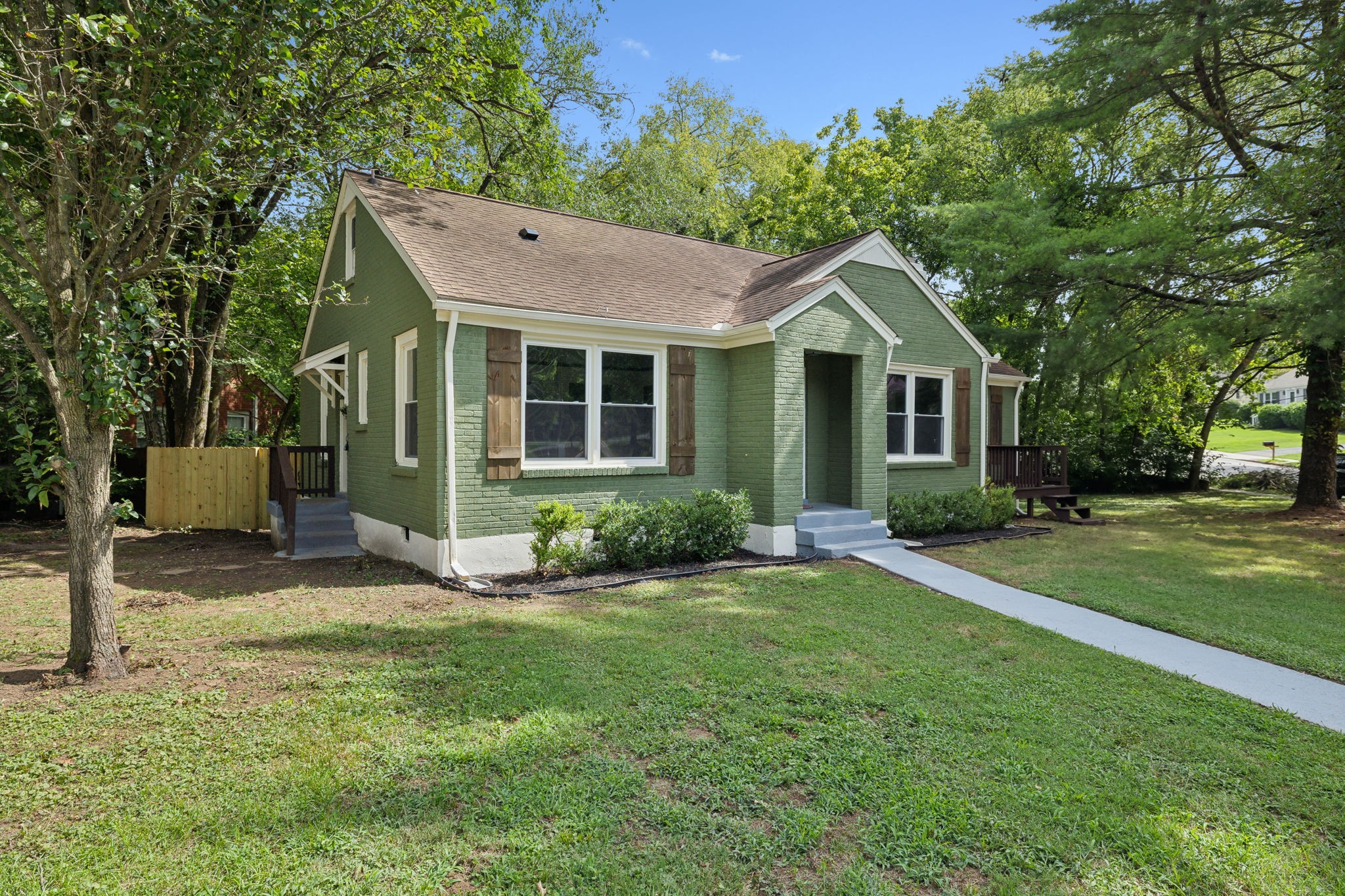 5641 Knob Road Nashville, TN 37209 - Photo 3 of 23 Gallery Image 3