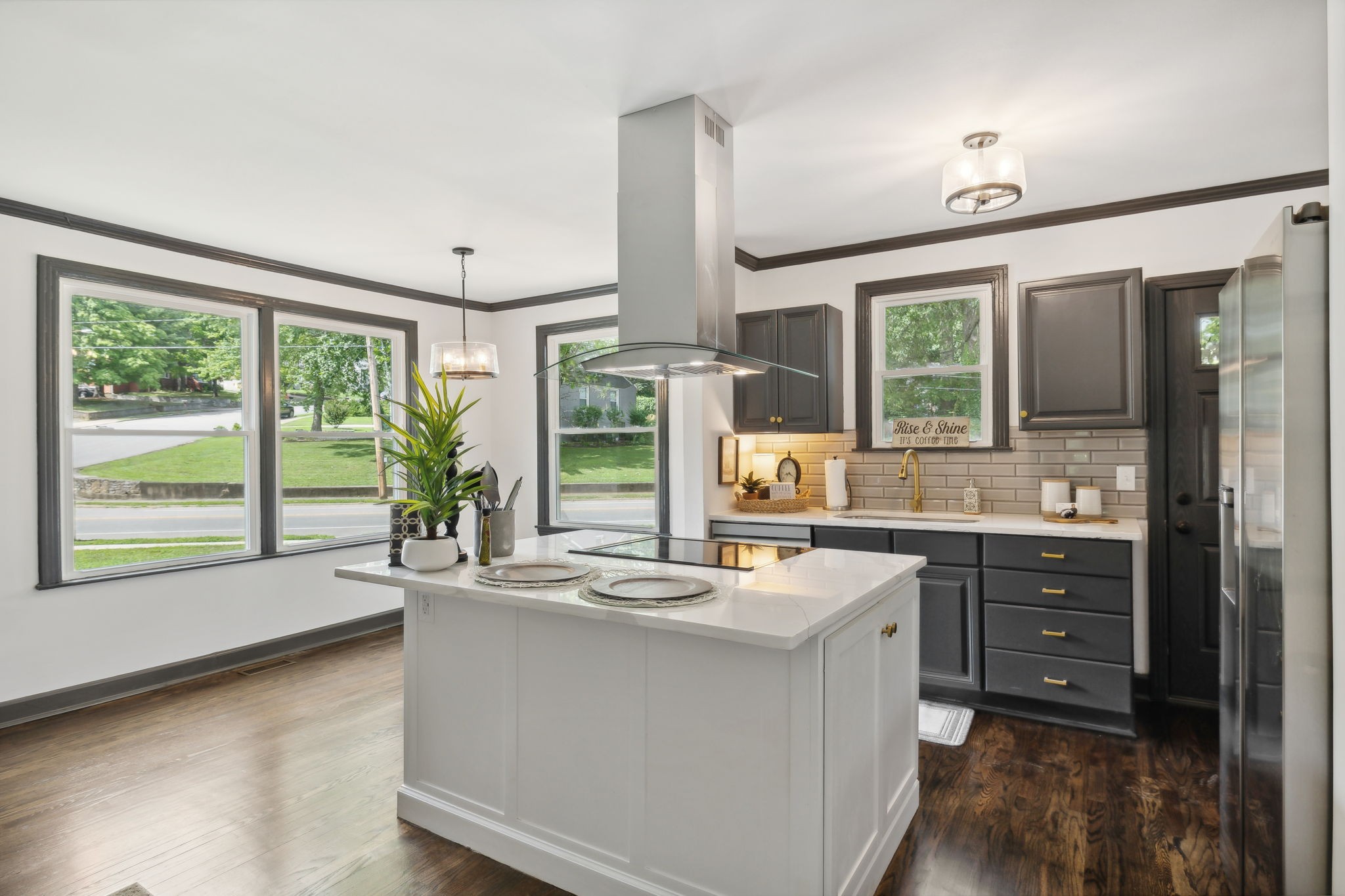 5641 Knob Road Nashville, TN 37209 - Photo 4 of 23 Gallery Image 4