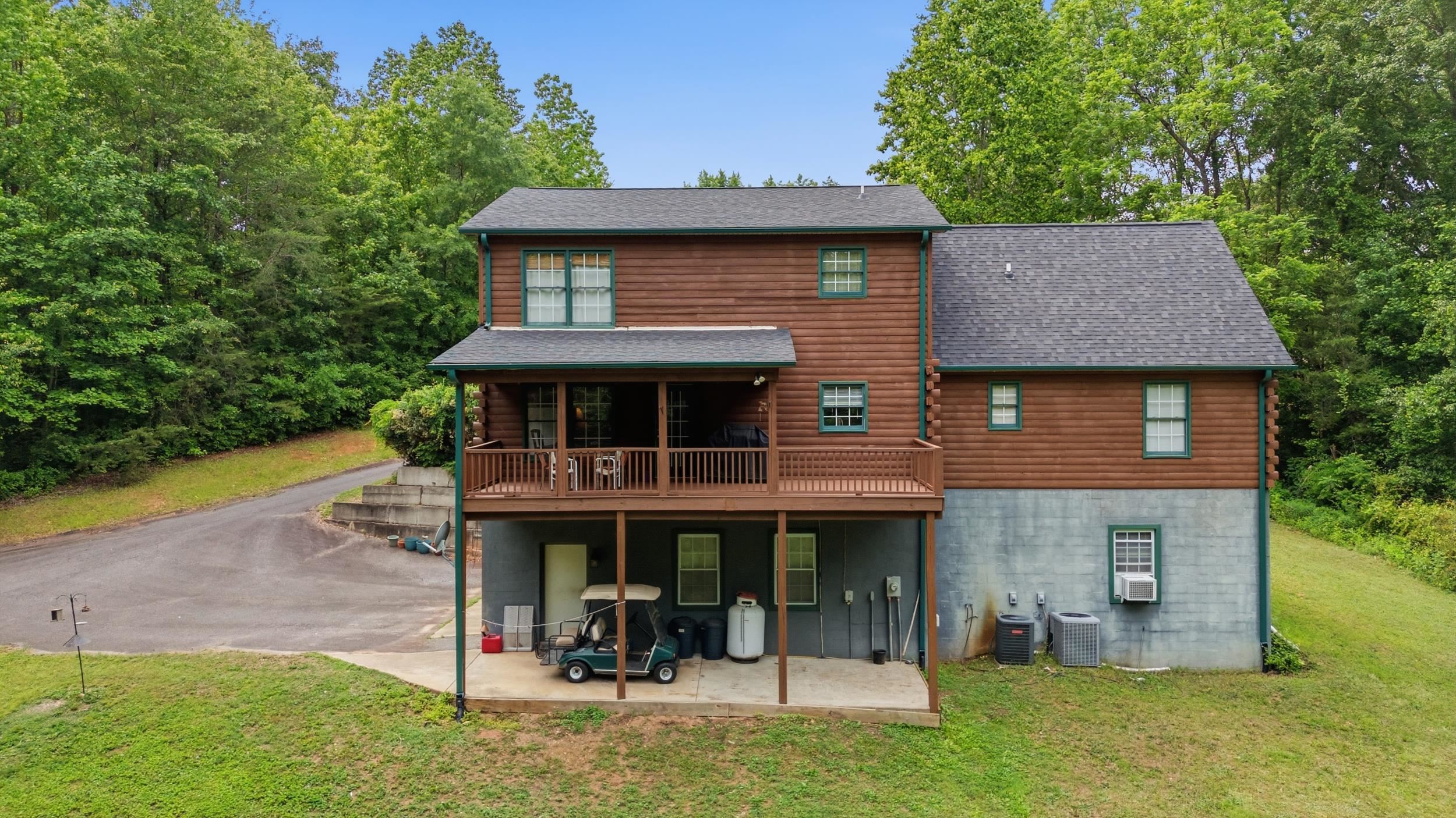 135 Pointe Drive Campobello, SC 29322 - Photo 33 of 44