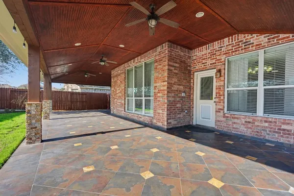 $369,000 | 3014 Providence Oak Street, Houston, TX 77084