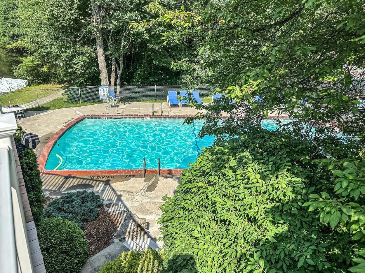 204 Winding Pond Road, Unit 204 Londonderry, NH 03053 - Photo 27 of 36